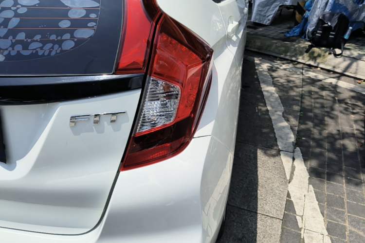 Used Honda Fit 2018 1.5L CVT Comfort Version Right Rear Taillight