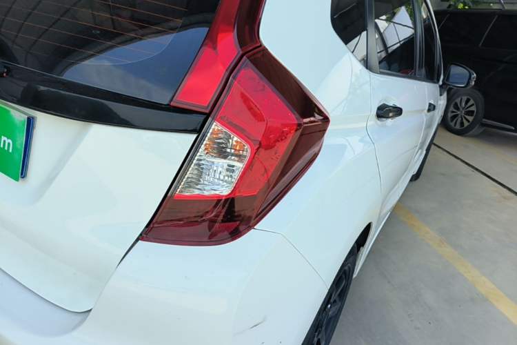 Used Honda Fit 2018 1.5L CVT Comfort Version Right Rear Taillight