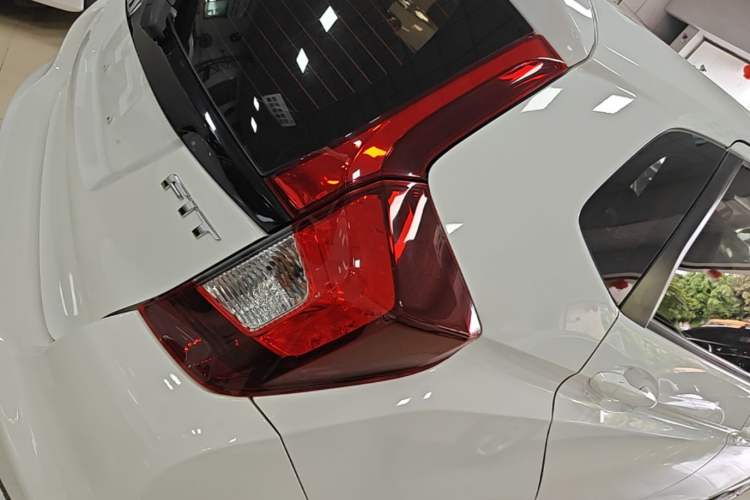 Used Honda Fit 2018 1.5L CVT Comfort Version Right Rear Taillight