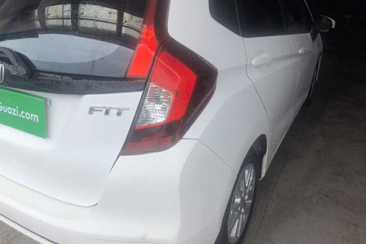 Used Honda Fit 2018 1.5L CVT Comfort Sunroof Version Right Rear Taillight