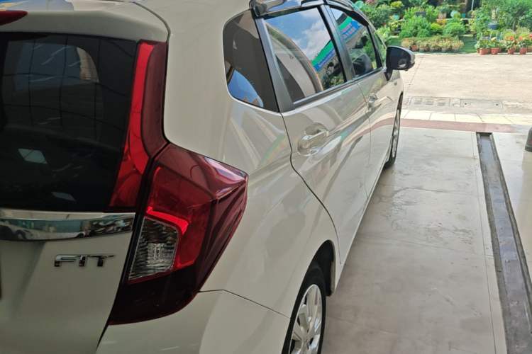 Used Honda Fit 2018 1.5L CVT Comfort Version Right Rear Taillight