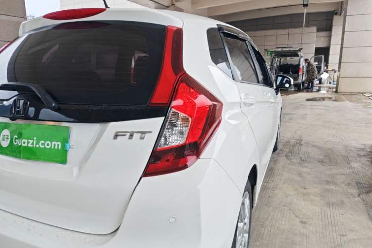 Used Honda Fit 2018 1.5L CVT Comfort Sunroof Version Right Rear Taillight