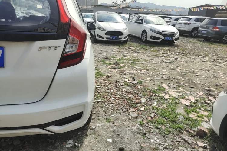 Used Honda Fit 2018 1.5L CVT Comfort Sunroof Version Right Rear Taillight