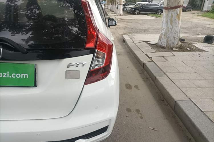Used Honda Fit 2018 1.5L CVT Comfort Version Right Rear Taillight