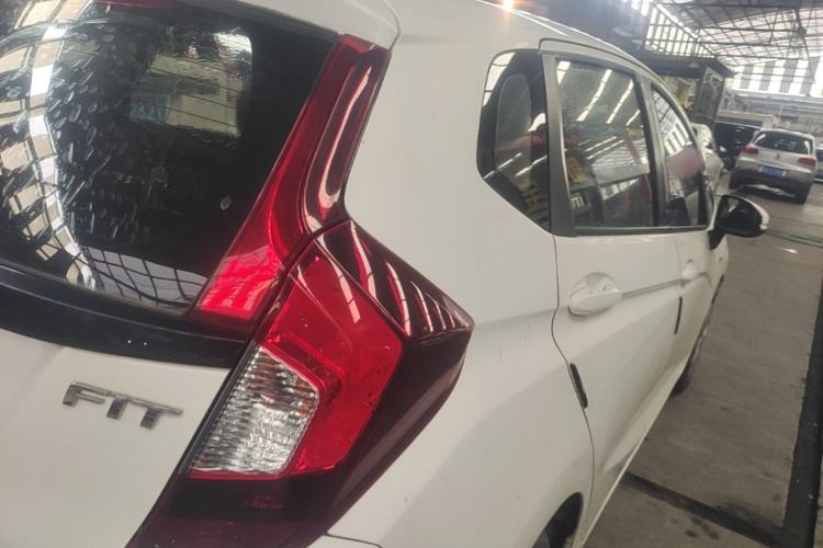 Used Honda Fit 2018 1.5L CVT Comfort Version Right Rear Taillight