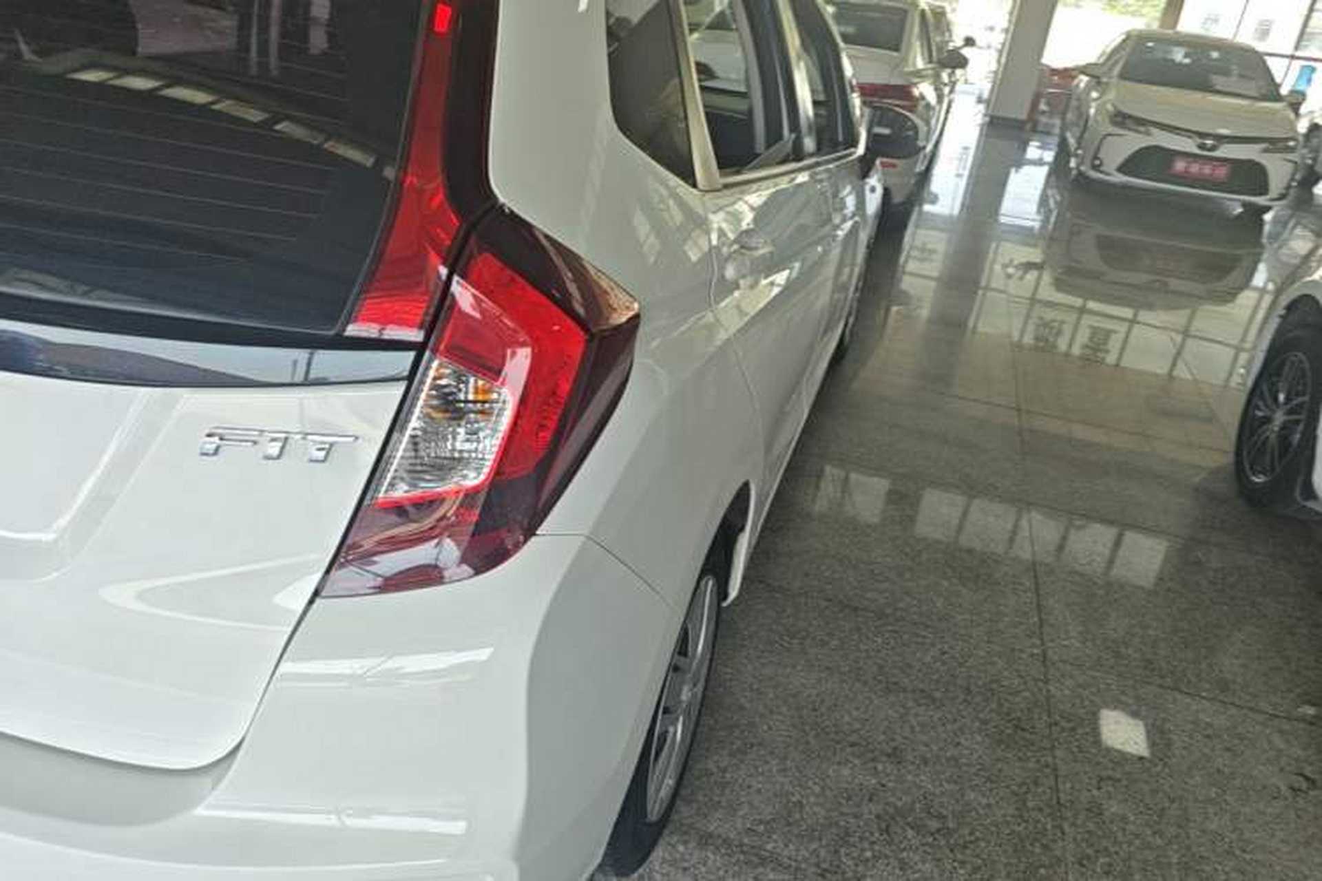 Used Honda Fit 2018 1.5L CVT Comfort Version Right Rear Taillight