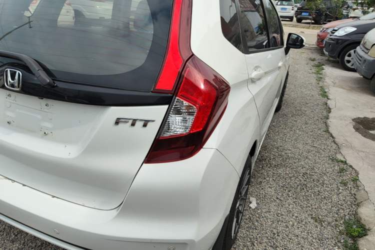 Used Honda Fit 2018 1.5L CVT Comfort Version Right Rear Taillight