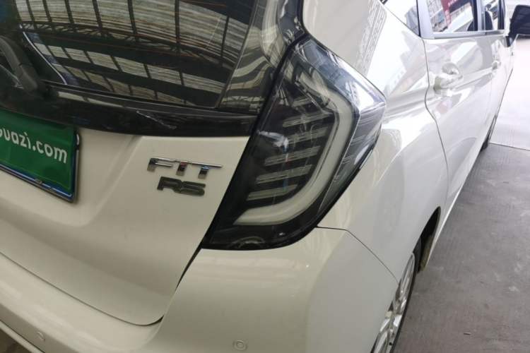 Used Honda Fit 2018 1.5L CVT Comfort Sunroof Version Right Rear Taillight