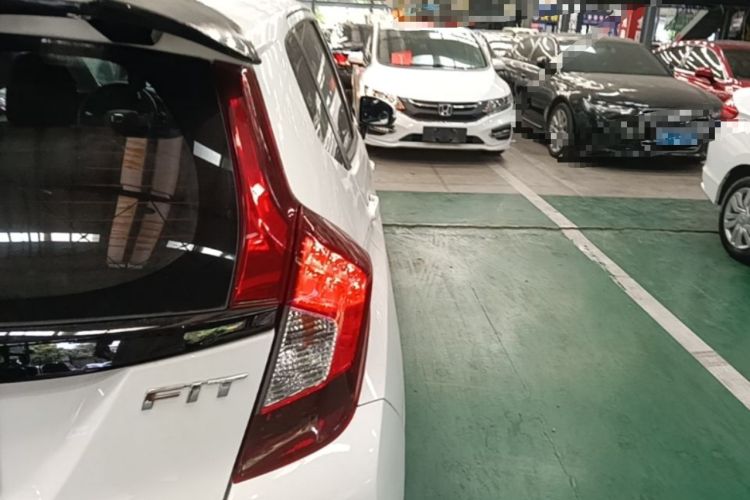Used Honda Fit 2018 1.5L CVT Comfort Version Right Rear Taillight