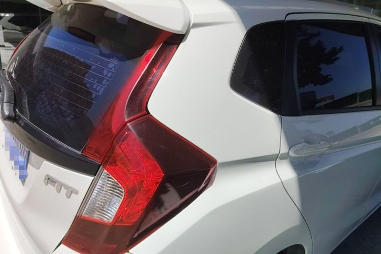 Used Honda Fit 2018 1.5L CVT Comfort Sunroof Version Right Rear Taillight