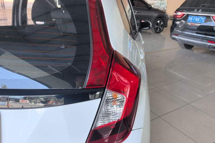 Used Honda Fit 2018 1.5L CVT Comfort Version Right Rear Taillight