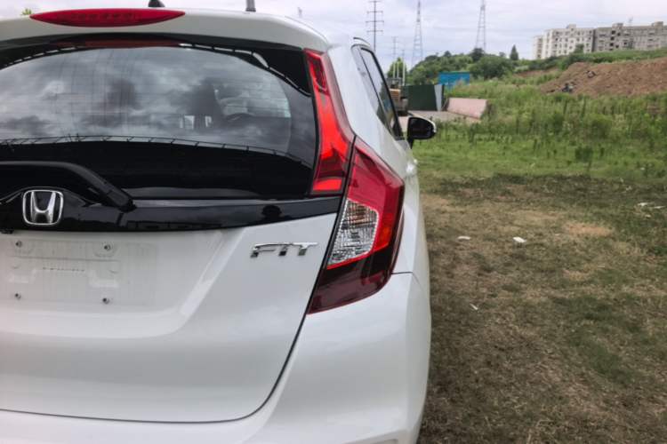Used Honda Fit 2018 1.5L CVT Comfort Version Right Rear Taillight