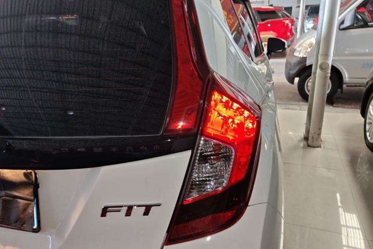 Used Honda Fit 2018 1.5L Manual Comfort Version Right Rear Taillight