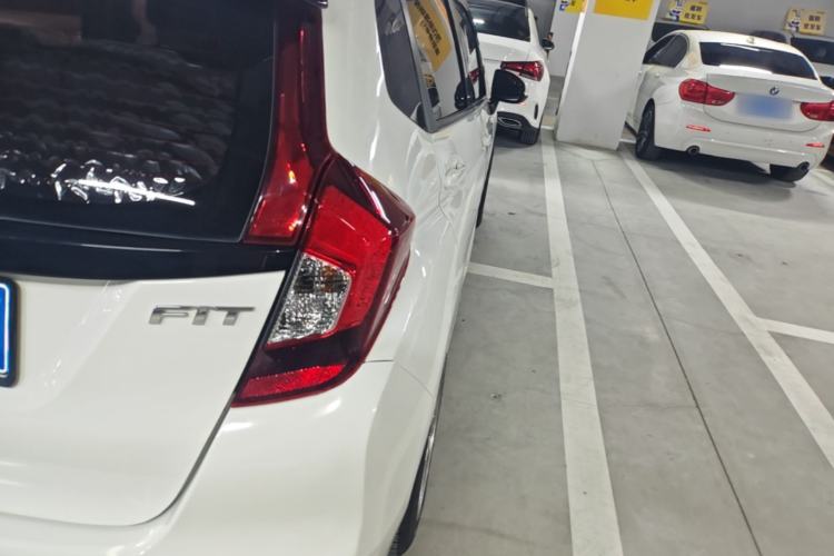 Used Honda Fit 2018 1.5L CVT Comfort Version Right Rear Taillight
