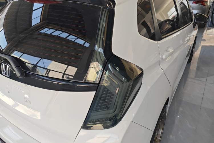 Used Honda Fit 2018 1.5L Manual Comfort Version Right Rear Taillight