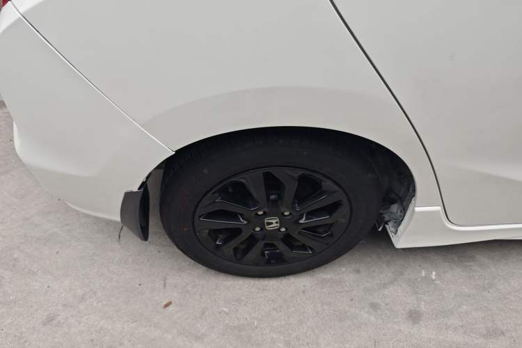 Used Honda Fit 2018 1.5L CVT Trendy Run+ Edition Right Rear Wheel Hub
