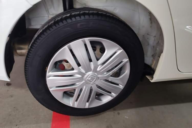 Used Honda Fit 2018 1.5L CVT Comfort Version Right Rear Wheel Hub