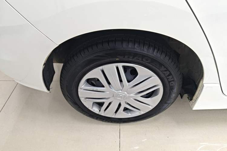 Used Honda Fit 2018 1.5L CVT Comfort Version Right Rear Wheel Hub