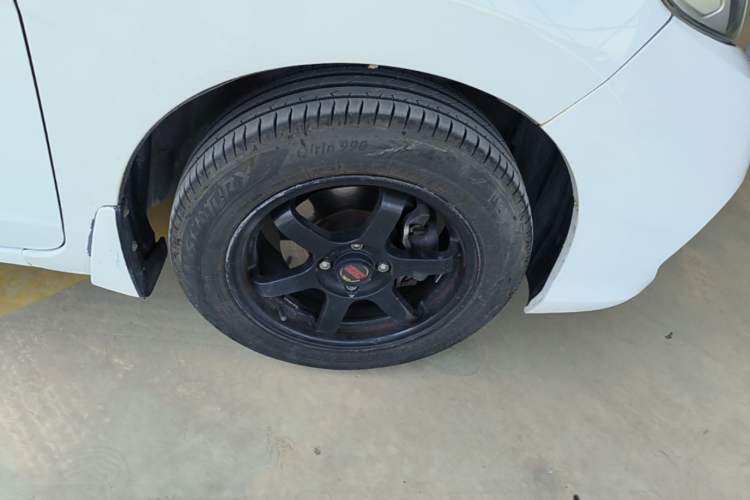Used Honda Fit 2018 1.5L CVT Comfort Version Right Rear Wheel Hub