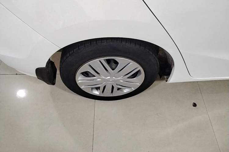 Used Honda Fit 2018 1.5L CVT Comfort Version Right Rear Wheel Hub