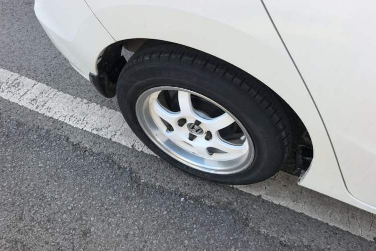 Used Honda Fit 2018 1.5L CVT Comfort Version Right Rear Wheel Hub
