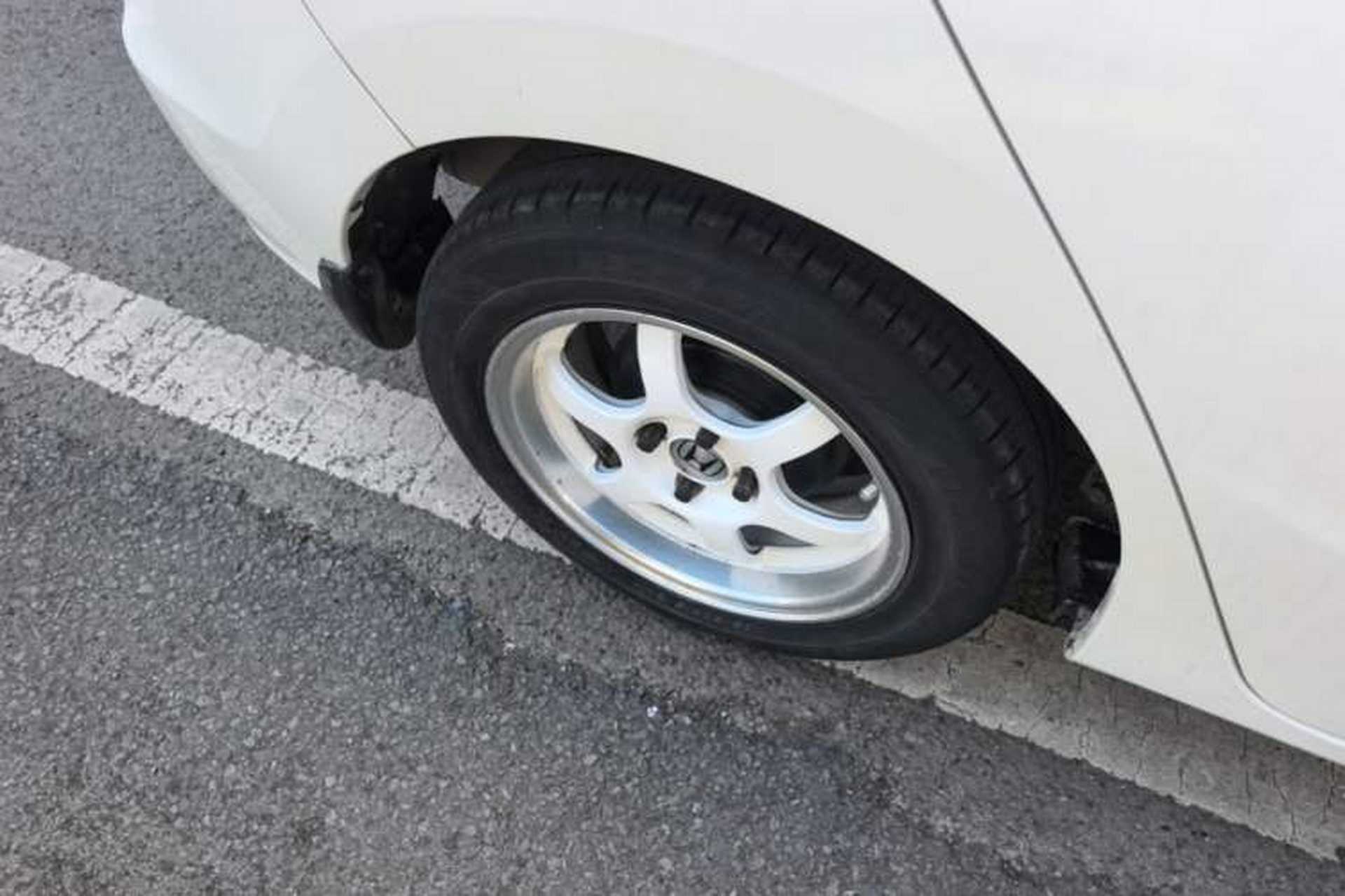 Used Honda Fit 2018 1.5L CVT Comfort Version Right Rear Wheel Hub