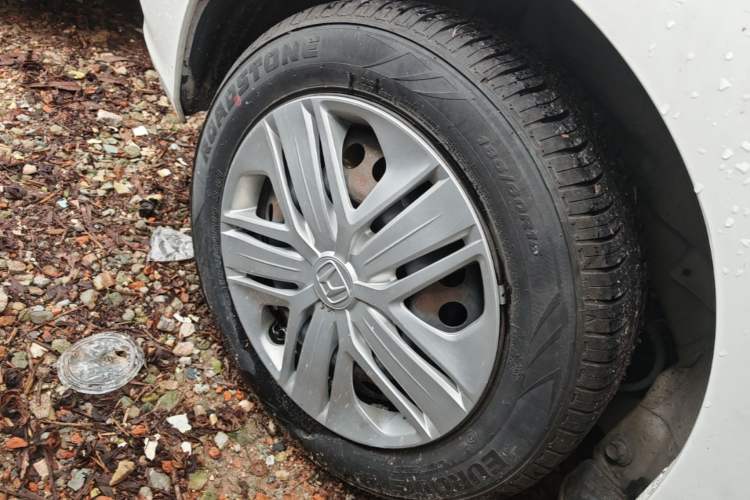 Used Honda Fit 2018 1.5L CVT Comfort Version Right Rear Wheel Hub
