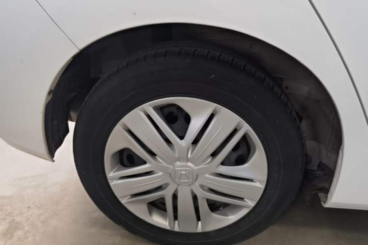 Used Honda Fit 2018 1.5L CVT Comfort Version Right Rear Wheel Hub