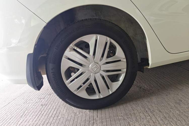 Used Honda Fit 2018 1.5L CVT Comfort Version Right Rear Wheel Hub