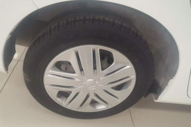 Used Honda Fit 2018 1.5L CVT Comfort Version Right Rear Wheel Hub