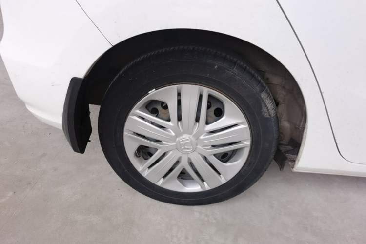 Used Honda Fit 2018 1.5L CVT Comfort Version Right Rear Wheel Hub