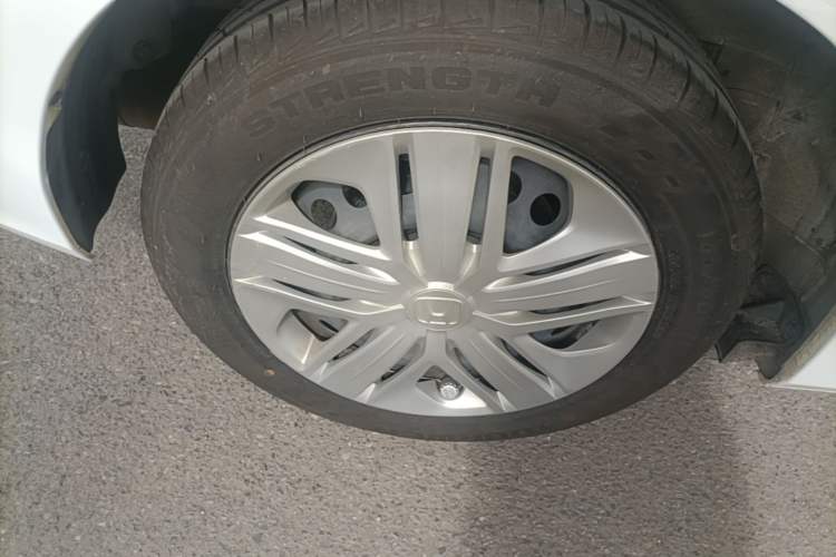 Used Honda Fit 2018 1.5L CVT Comfort Version Right Rear Wheel Hub