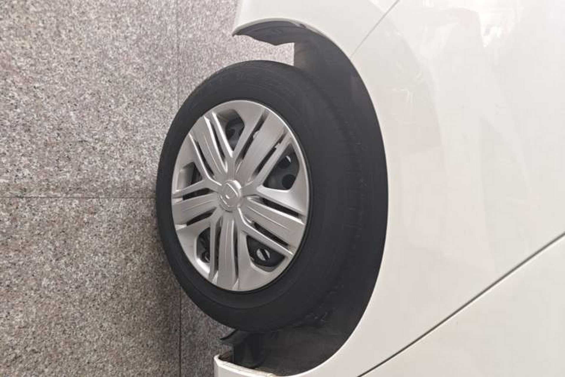 Used Honda Fit 2018 1.5L CVT Comfort Version Right Rear Wheel Hub