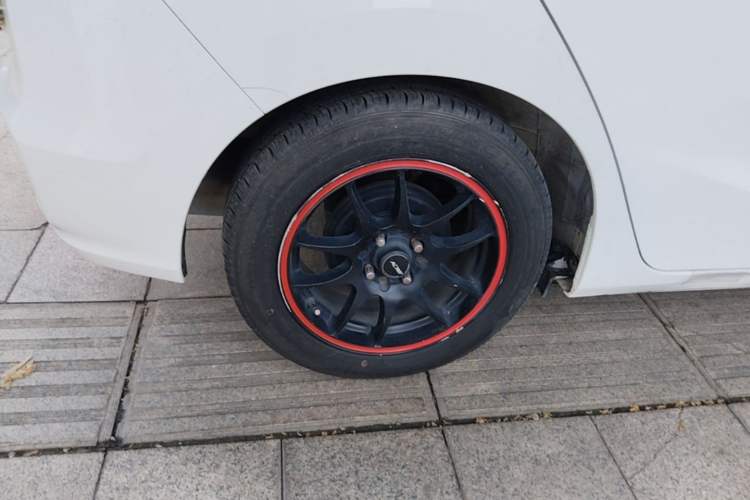 Used Honda Fit 2018 1.5L CVT Comfort Version Right Rear Wheel Hub