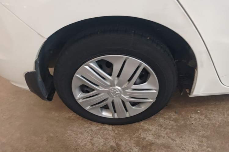 Used Honda Fit 2018 1.5L CVT Comfort Version Right Rear Wheel Hub