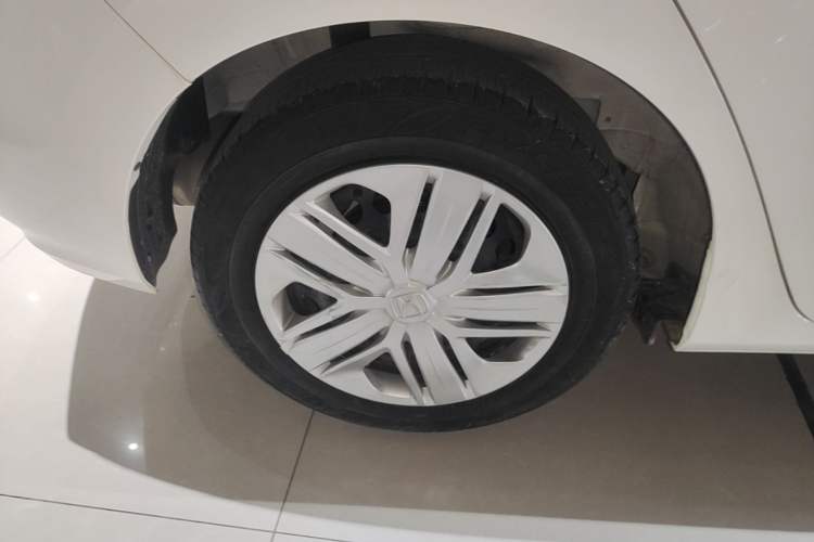Used Honda Fit 2018 1.5L CVT Comfort Version Right Rear Wheel Hub