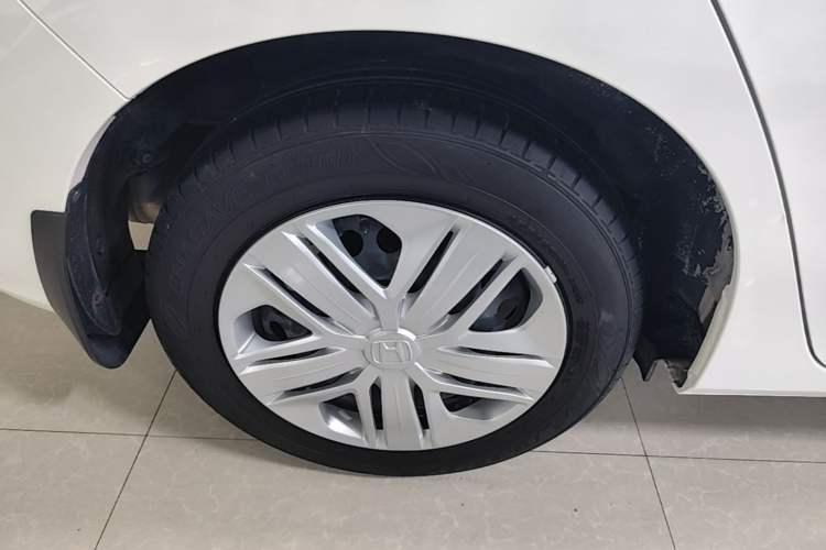 Used Honda Fit 2018 1.5L CVT Comfort Version Right Rear Wheel Hub
