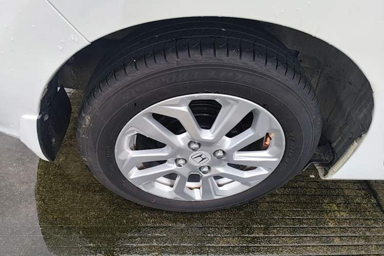 Used Honda Fit 2018 1.5L CVT Comfort Version Right Rear Wheel Hub