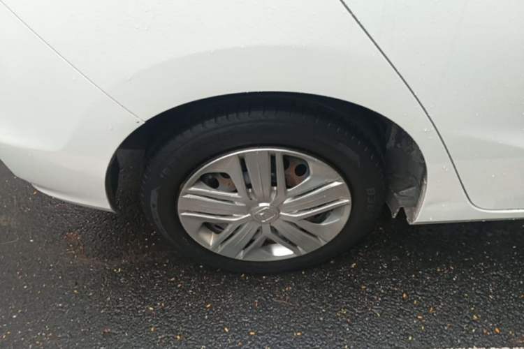 Used Honda Fit 2018 1.5L CVT Comfort Version Right Rear Wheel Hub
