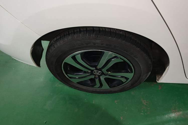 Used Honda Fit 2018 1.5L CVT Comfort Version Right Rear Wheel Hub
