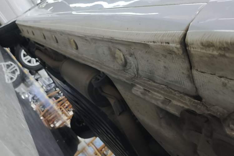 Used Honda Fit 2018 1.5L CVT Comfort Version Right Side Sill