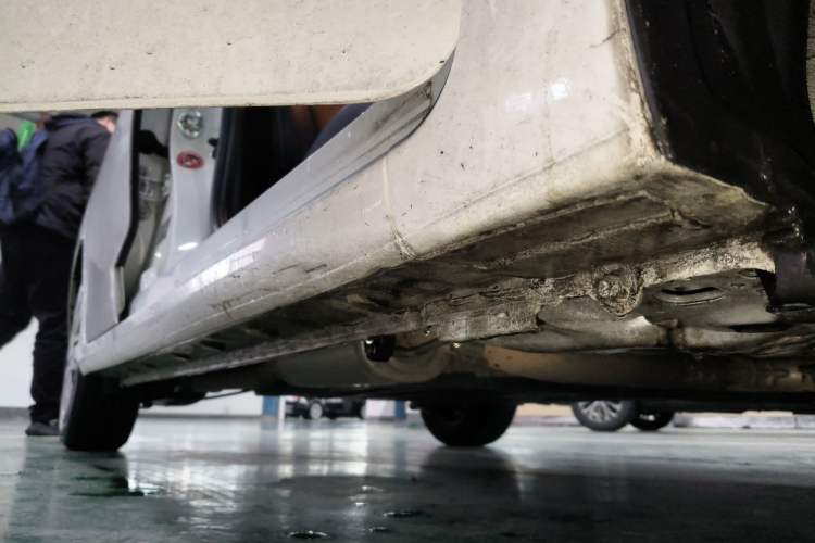 Used Honda Fit 2018 1.5L CVT Comfort Version Right Side Sill