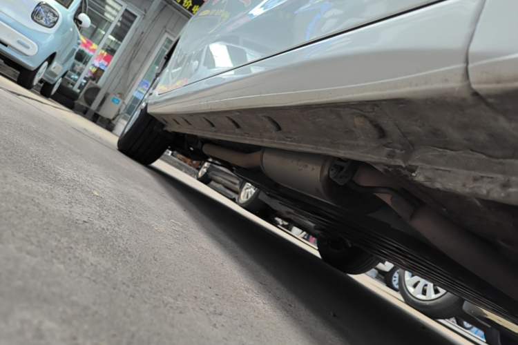 Used Honda Fit 2018 1.5L CVT Comfort Version Right Side Sill
