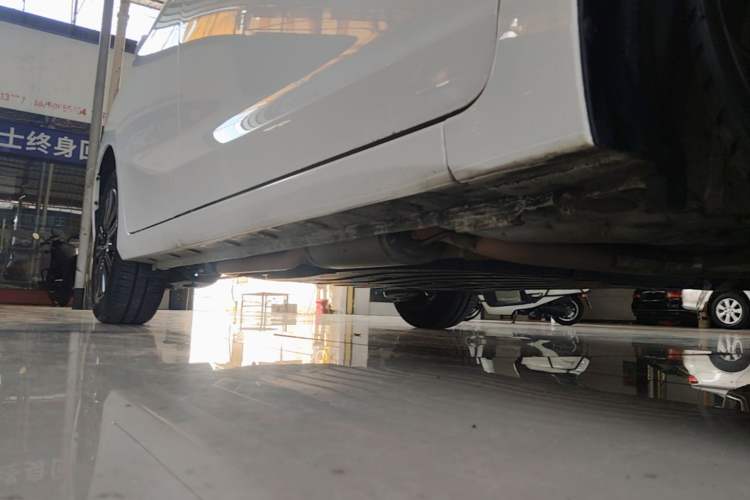 Used Honda Fit 2018 1.5L CVT Comfort Version Right Side Sill