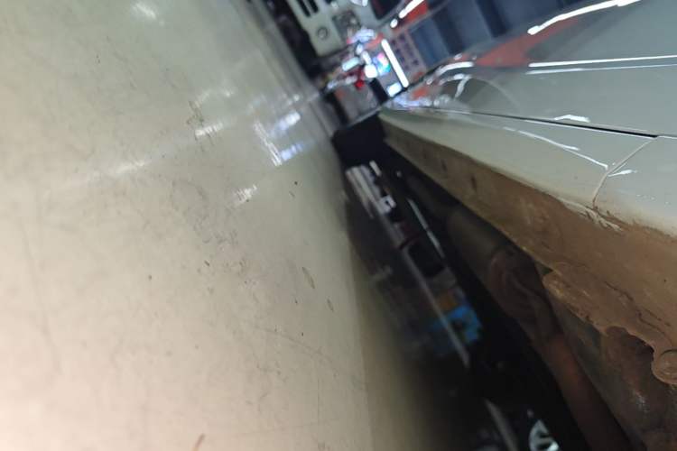Used Honda Fit 2018 1.5L CVT Comfort Version Right Side Sill