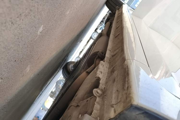 Used Honda Fit 2018 1.5L CVT Comfort Sunroof Version Right Side Sill