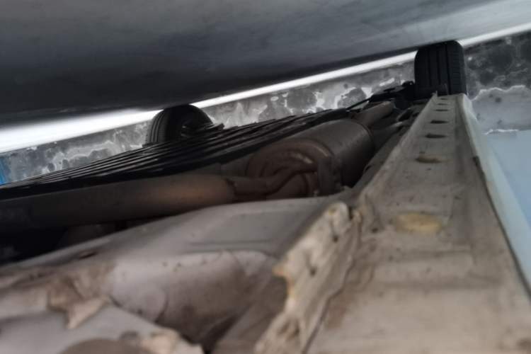 Used Honda Fit 2018 1.5L CVT Comfort Version Right Side Sill