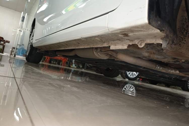 Used Honda Fit 2018 1.5L CVT Comfort Version Right Side Sill