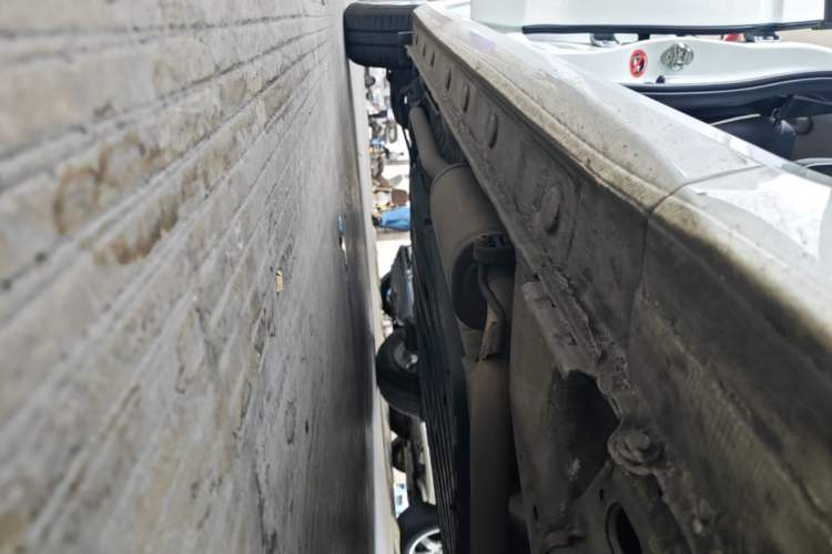 Used Honda Fit 2018 1.5L CVT Comfort Sunroof Version Right Side Sill