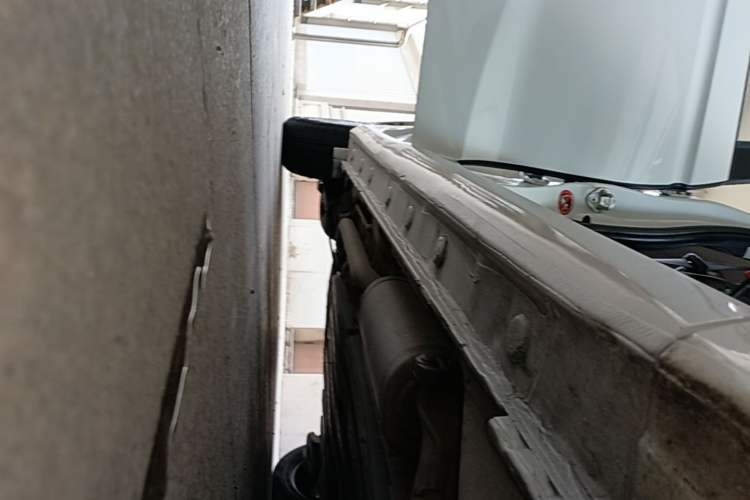 Used Honda Fit 2018 1.5L CVT Comfort Version Right Side Sill